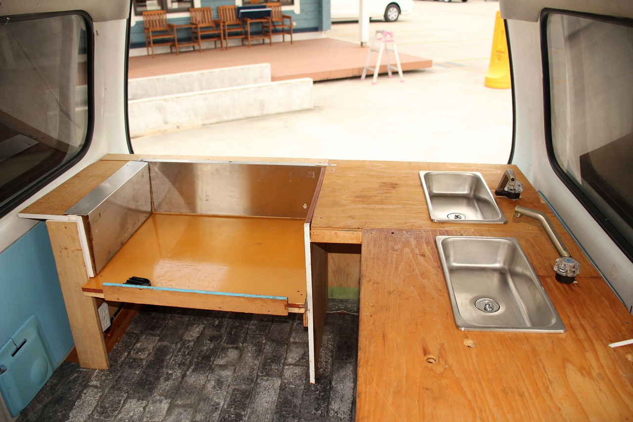 スズキエブリイ