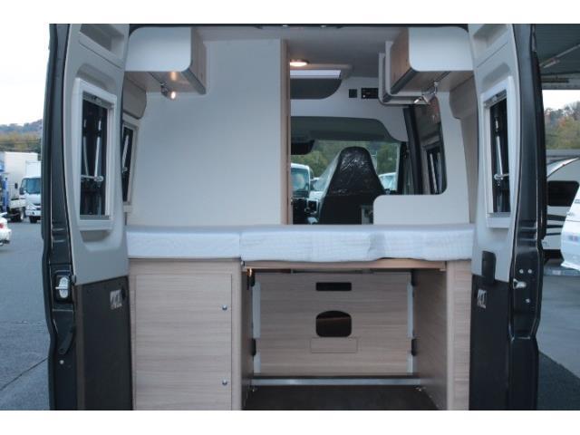 キャンピングカーバンコン