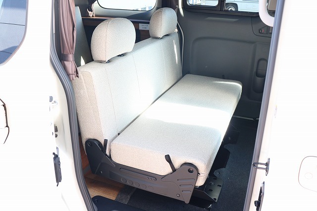 キャンピングカーバンコン