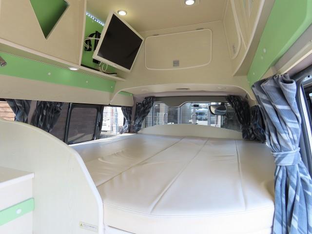 キャンピングカーバンコン