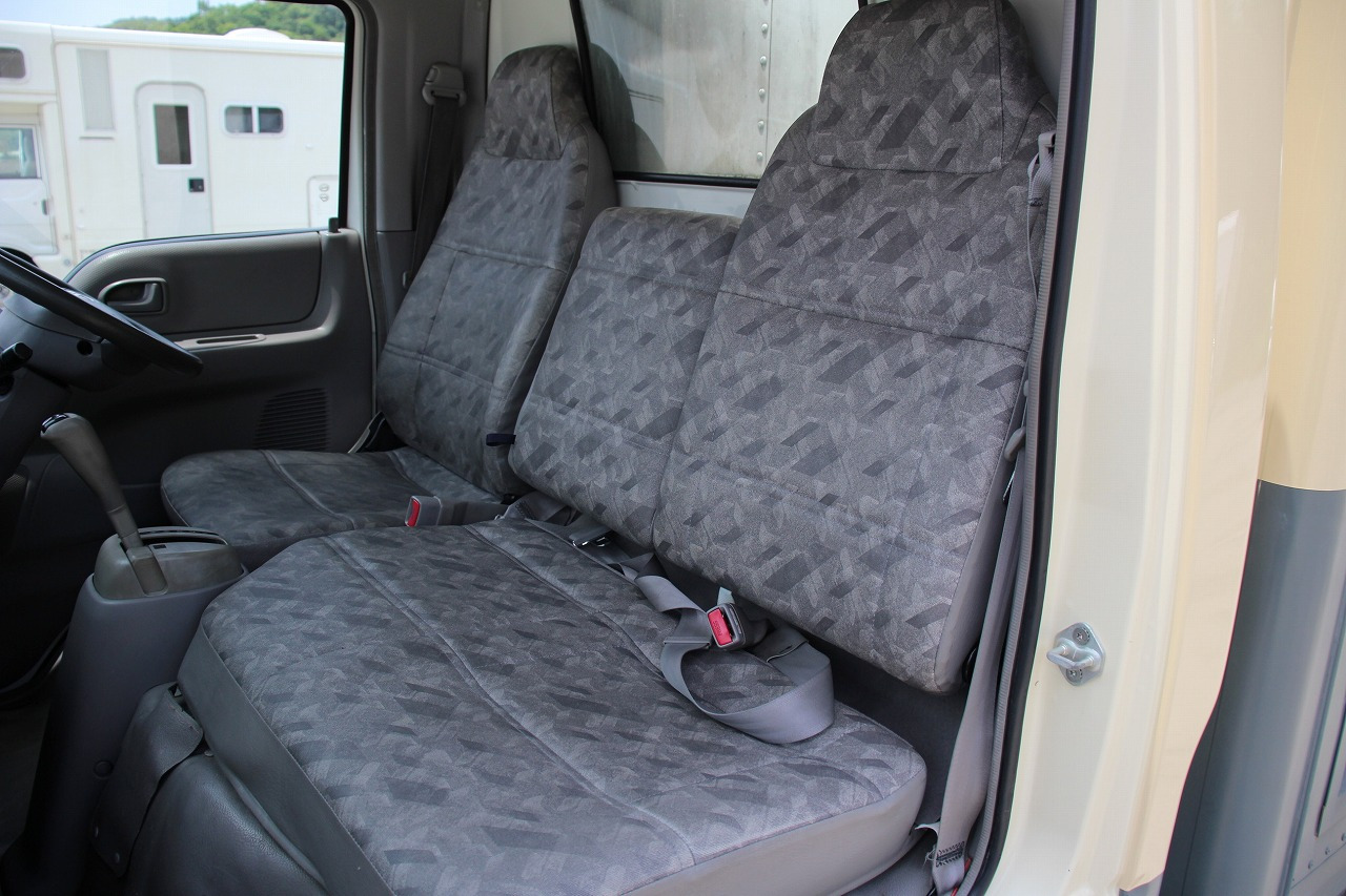 マツダタイタンダッシュ