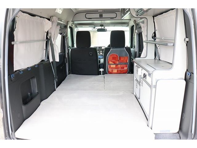 キャンピングカー軽キャンパー