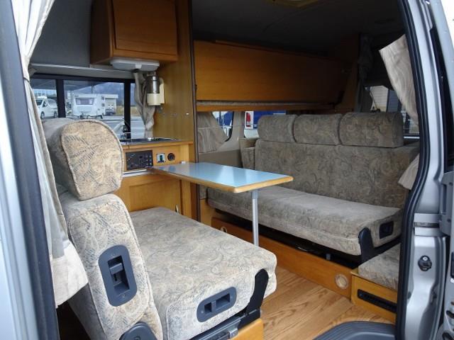 キャンピングカーバンコン