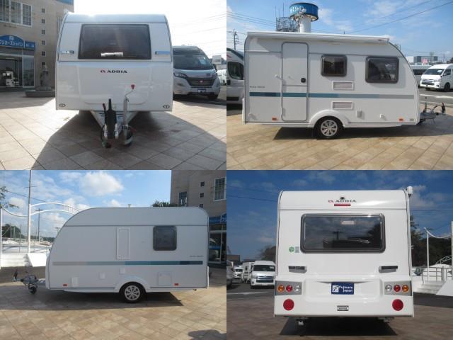 キャンピングカートレーラー