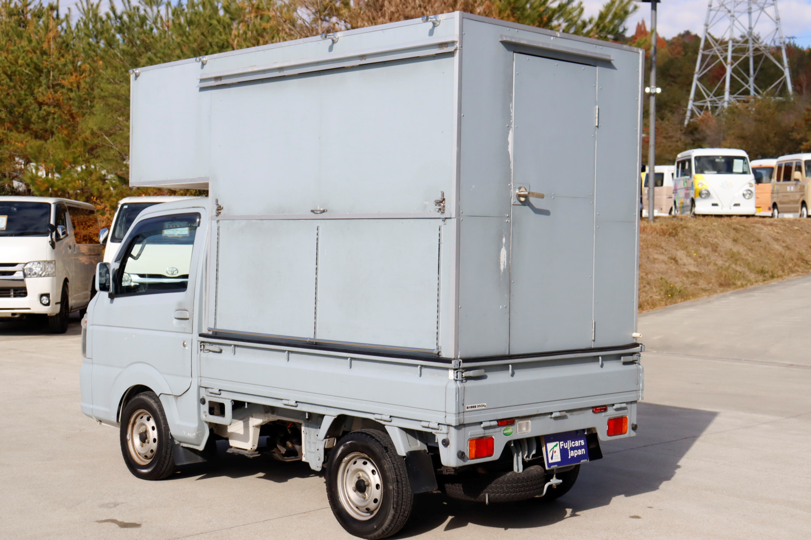 日産NT100クリッパー