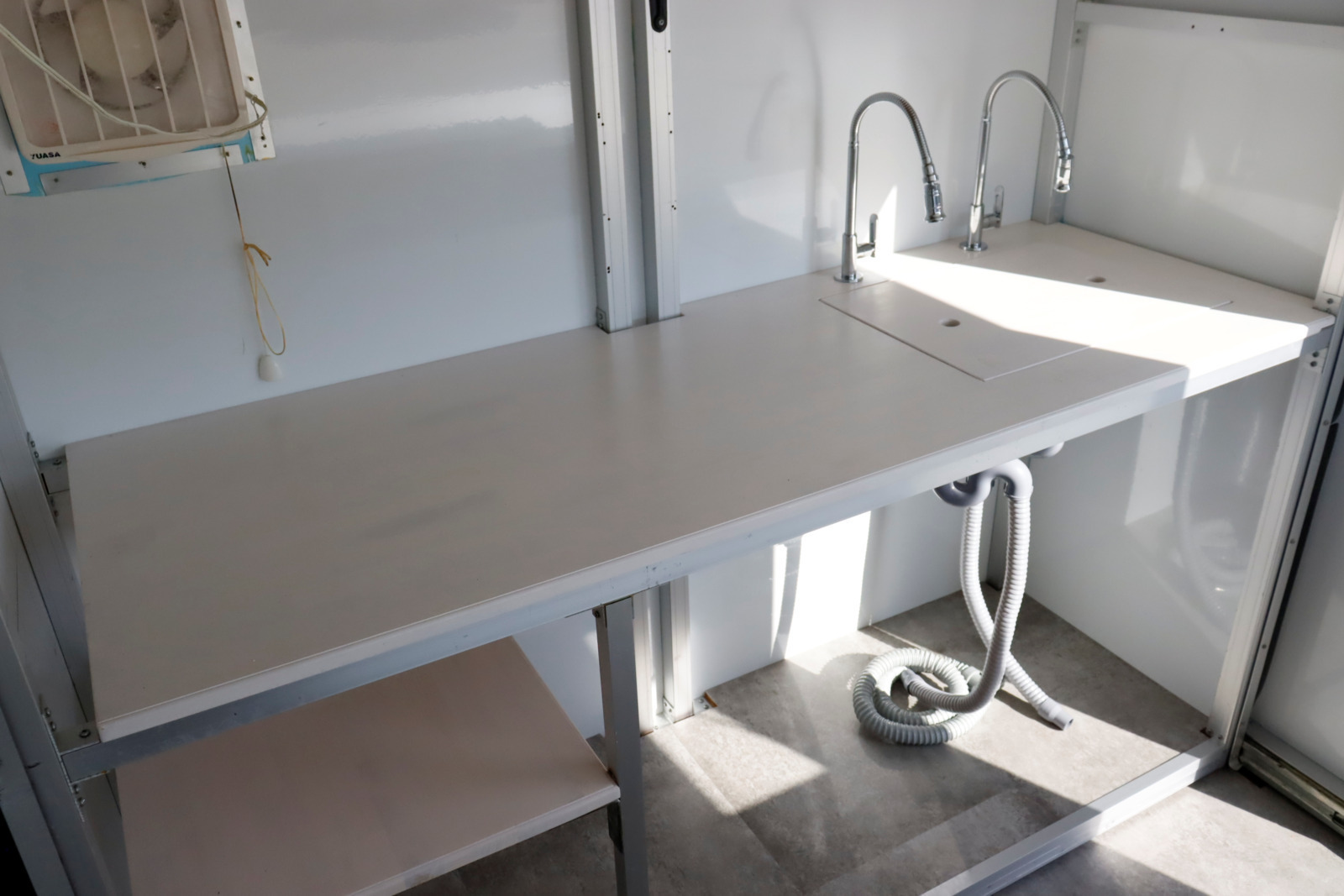 日産NT100クリッパー