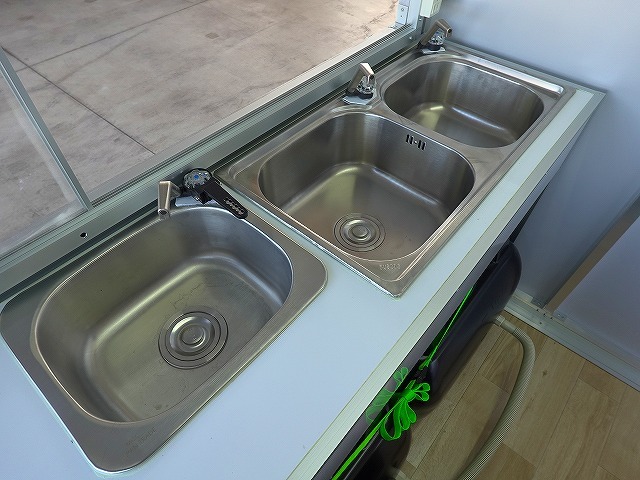 スバルサンバー