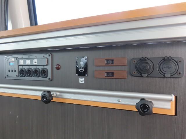 キャンピングカーバンコン