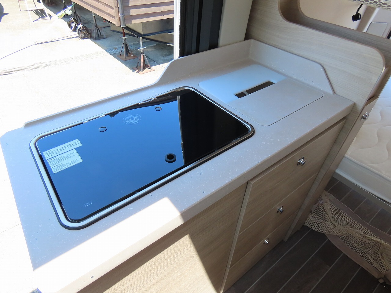 キャンピングカーバンコン