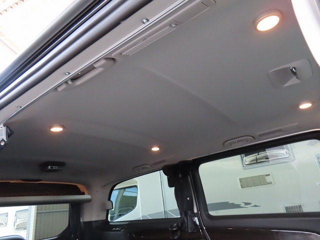 キャンピングカーバンコン