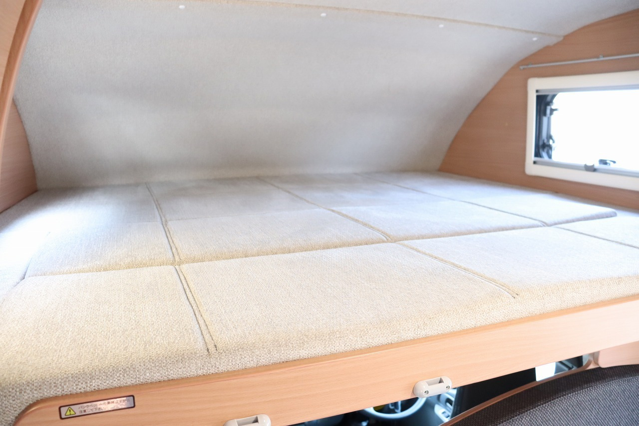 キャンピングカーキャブコン