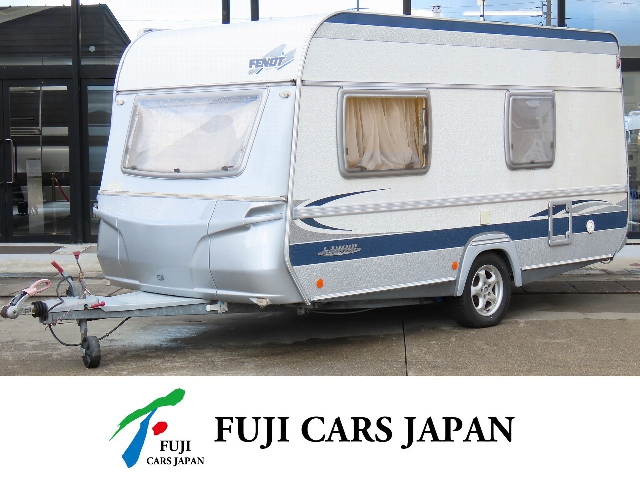 トレーラー フェント サファイア 　アウトレット品　現状販売