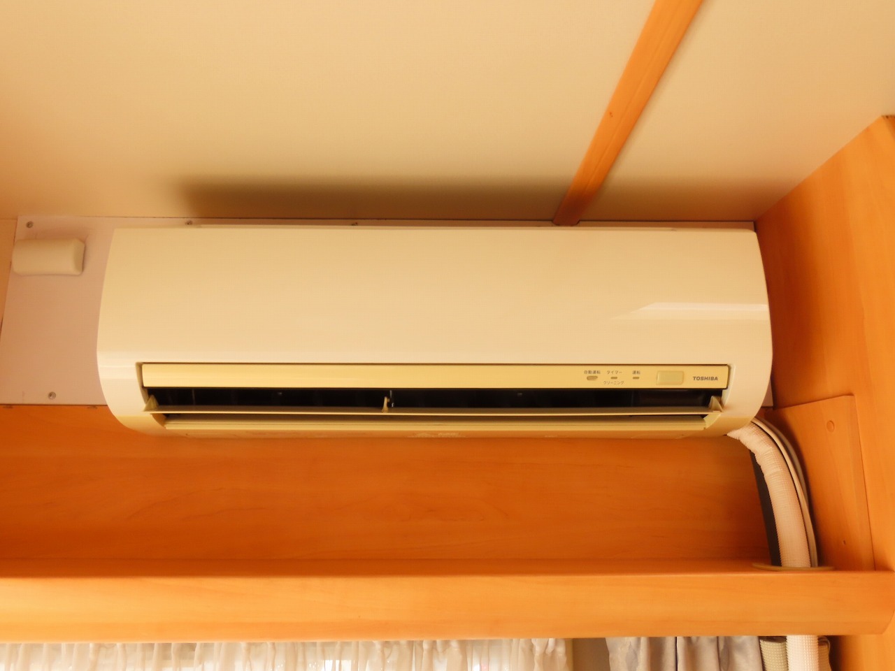 キャンピングカートレーラー