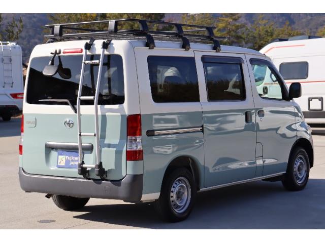 キャンピングカーバンコン