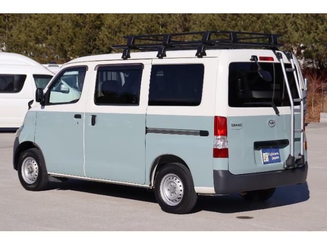 キャンピングカーバンコン