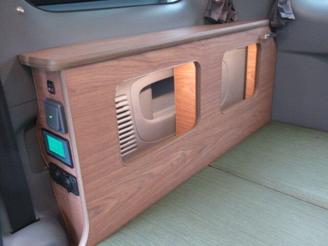 キャンピングカーバンコン