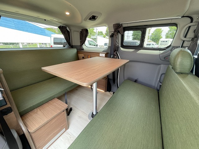 キャンピングカーバンコン