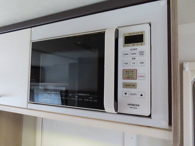 キャンピングカートレーラー