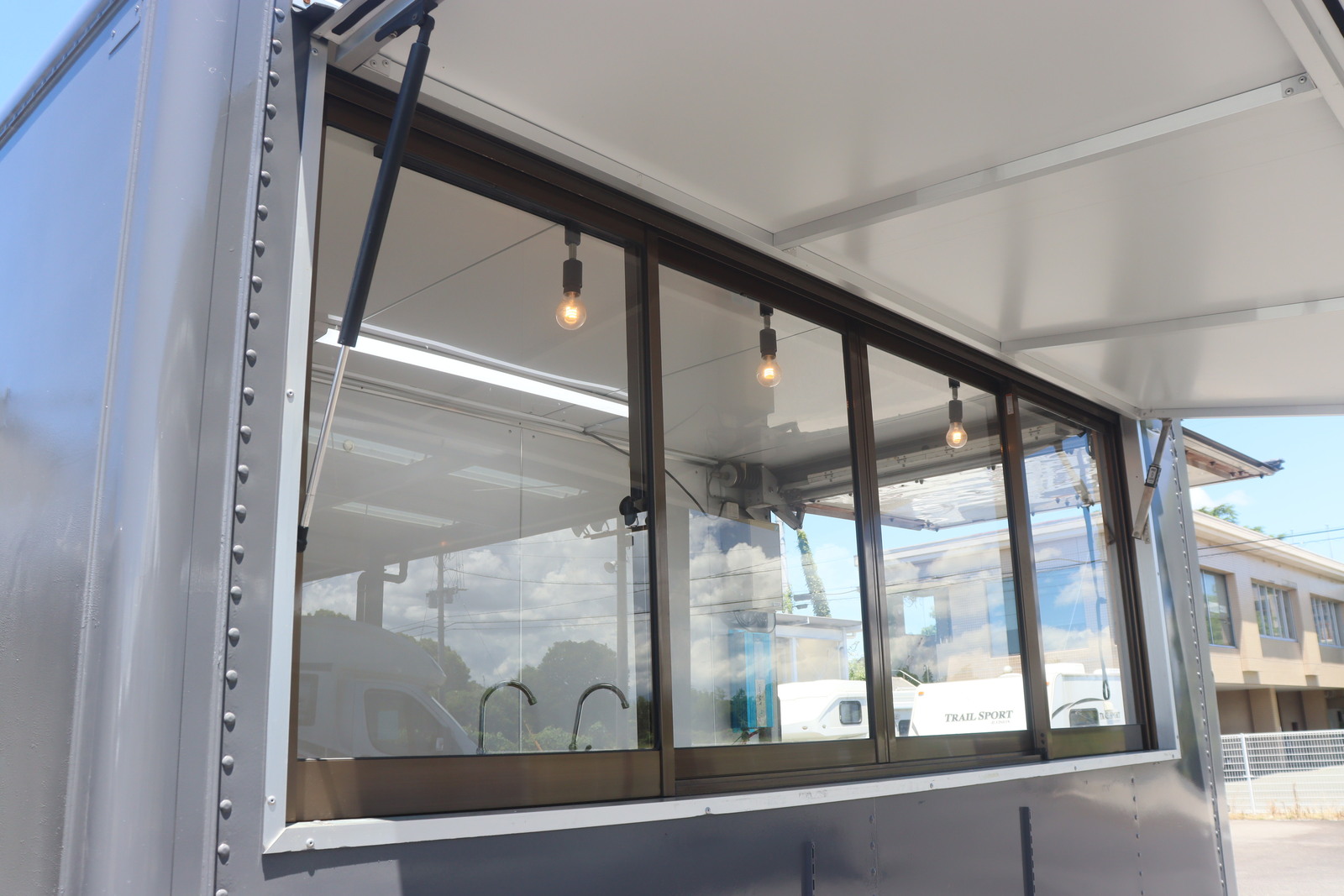 マツダタイタンダッシュ