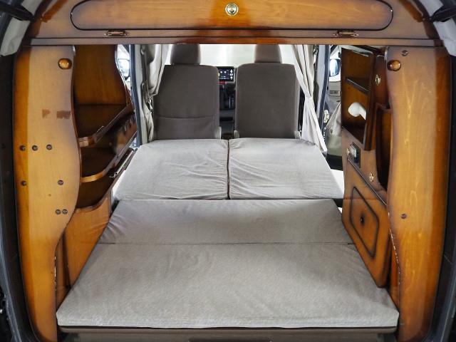 キャンピングカー軽キャンパー