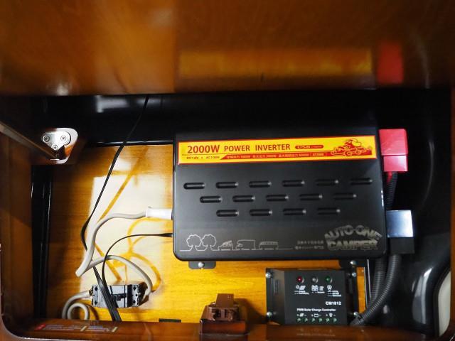 キャンピングカー軽キャンパー