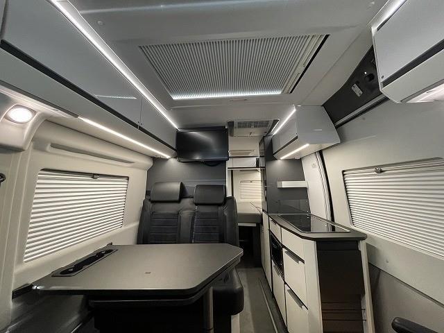 キャンピングカーバンコン