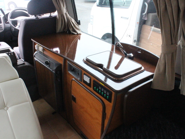 キャンピングカーバンコン