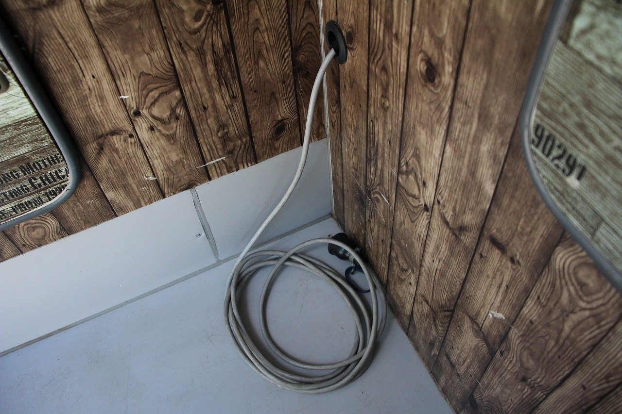 スバルサンバー