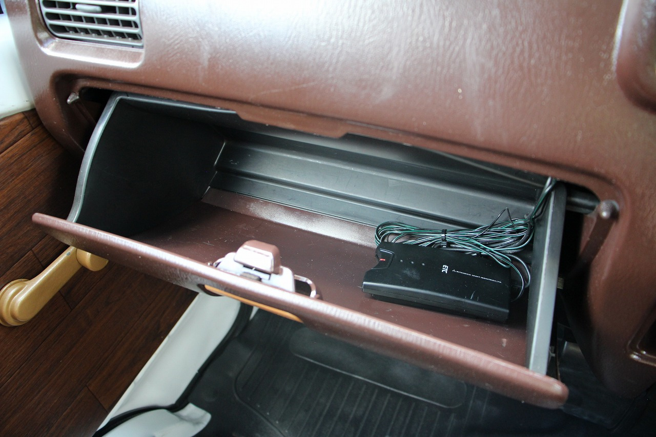 スバルサンバー