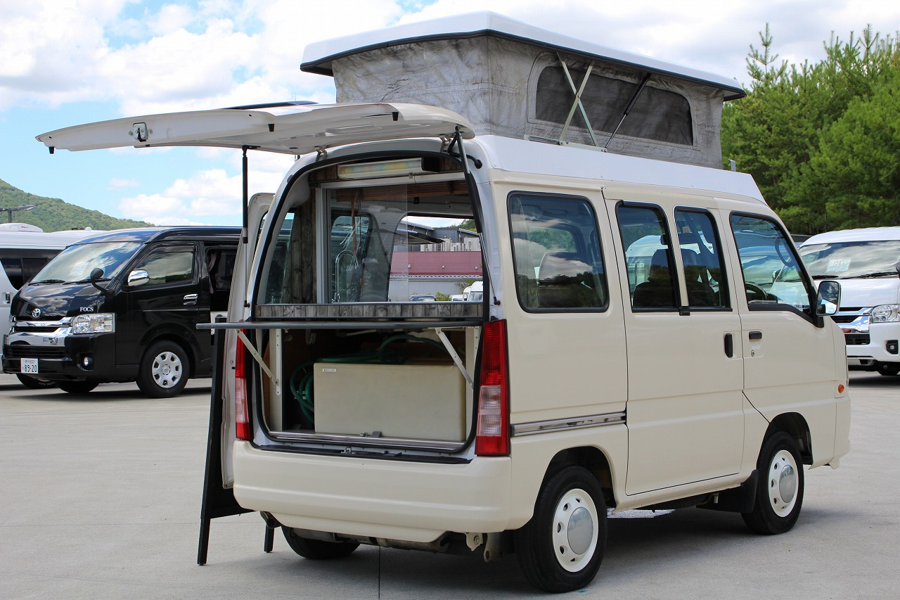 スバルサンバー