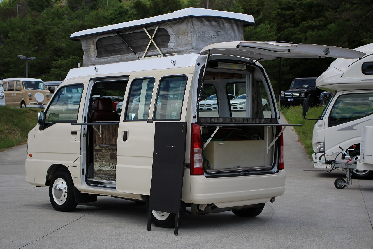 スバルサンバー