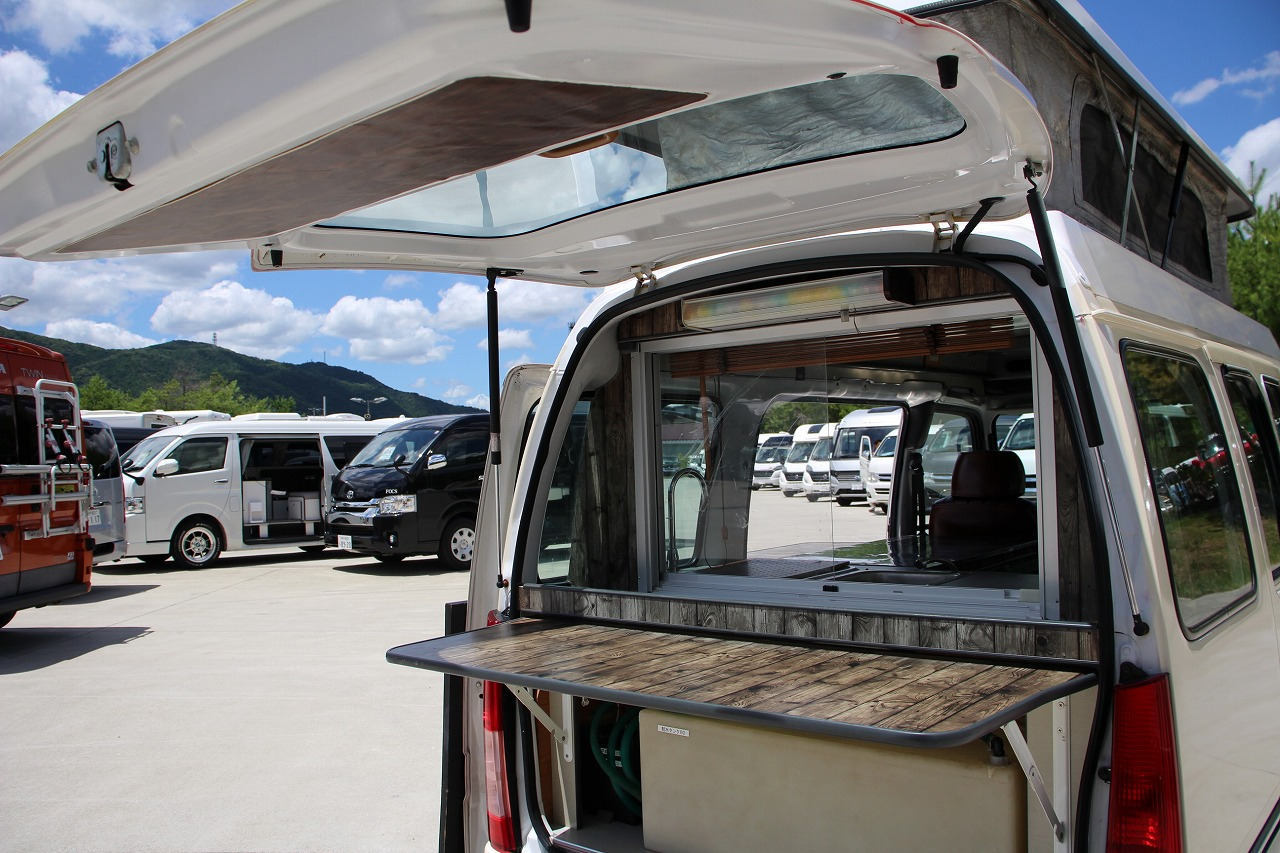 スバルサンバー