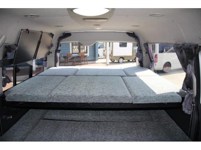 キャンピングカーバンコン