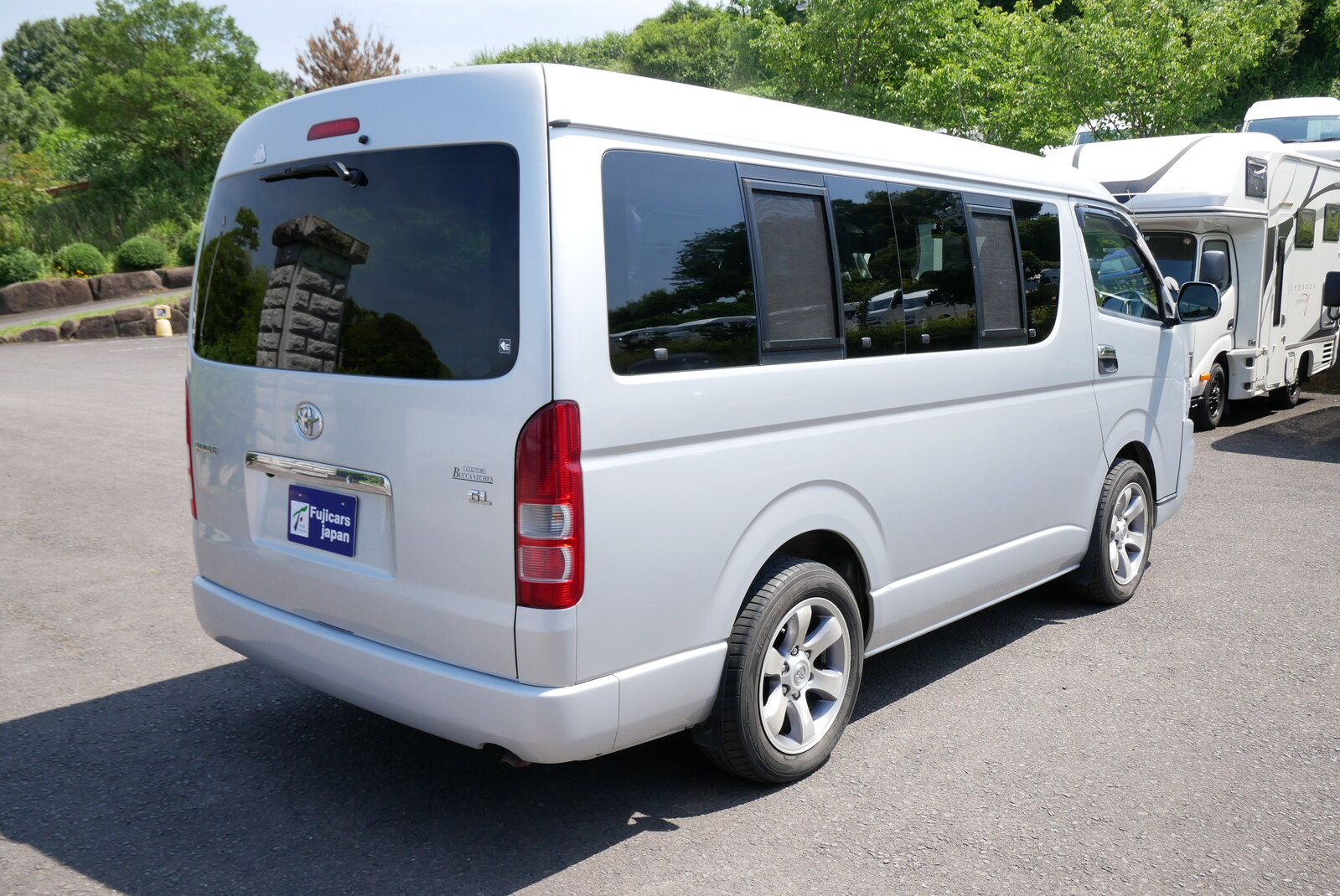 キャンピングカーバンコン