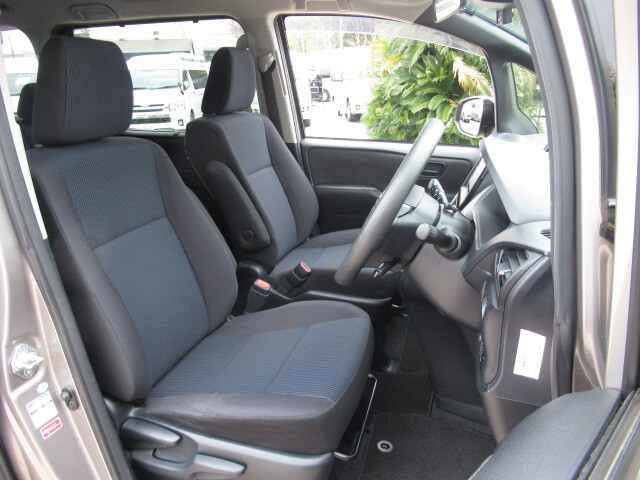 トヨタヴォクシー