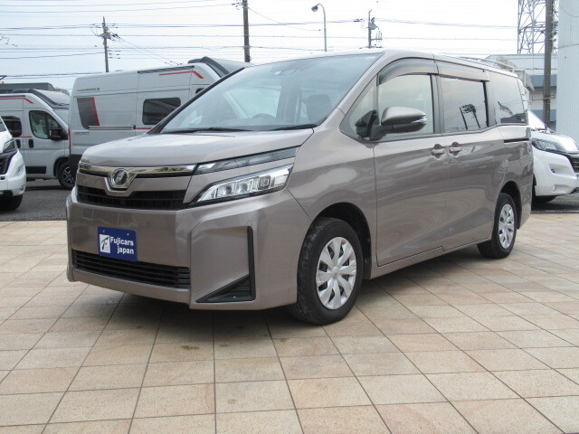 トヨタヴォクシー