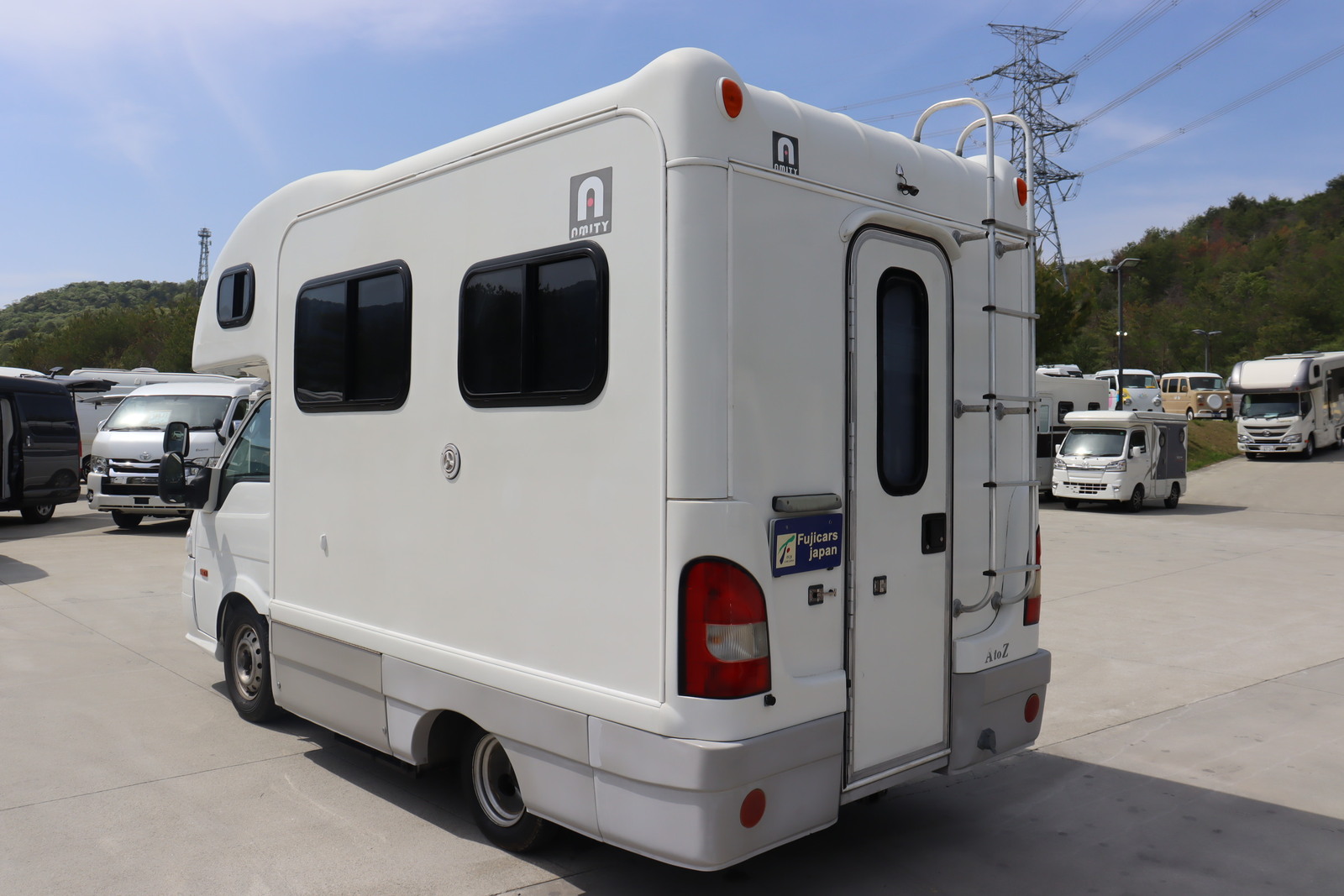 キャンピングカーキャブコン