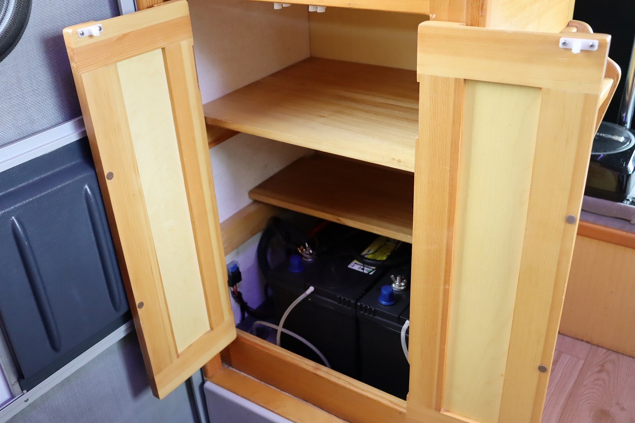 キャンピングカーキャブコン