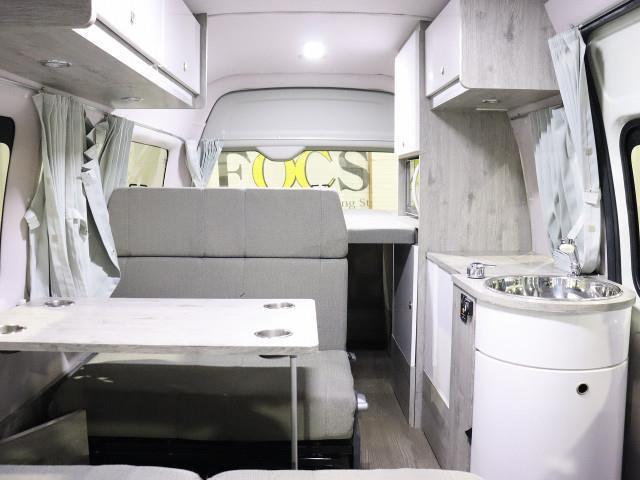 キャンピングカーバンコン