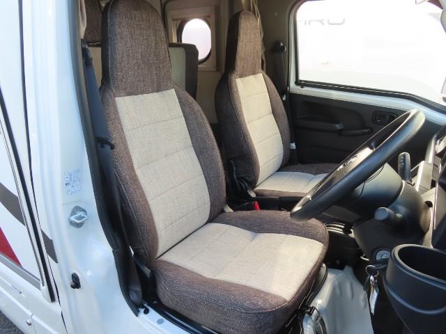 キャンピングカー軽キャンパー