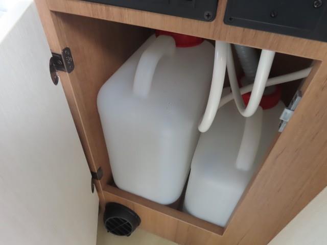 キャンピングカー軽キャンパー