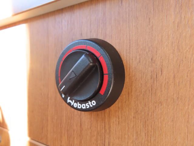 キャンピングカー軽キャンパー