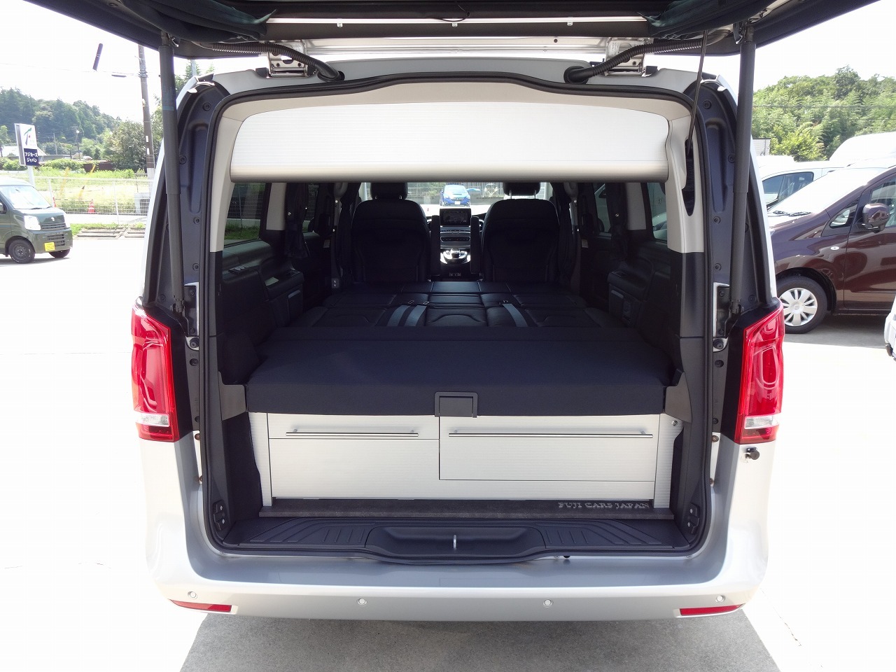 キャンピングカーバンコン