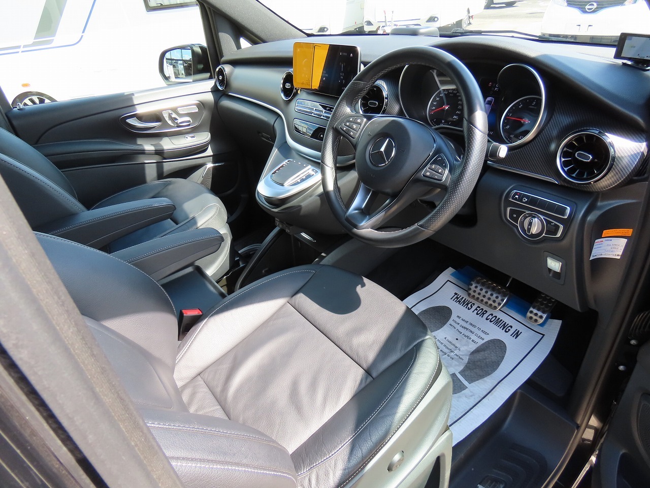 キャンピングカーバンコン