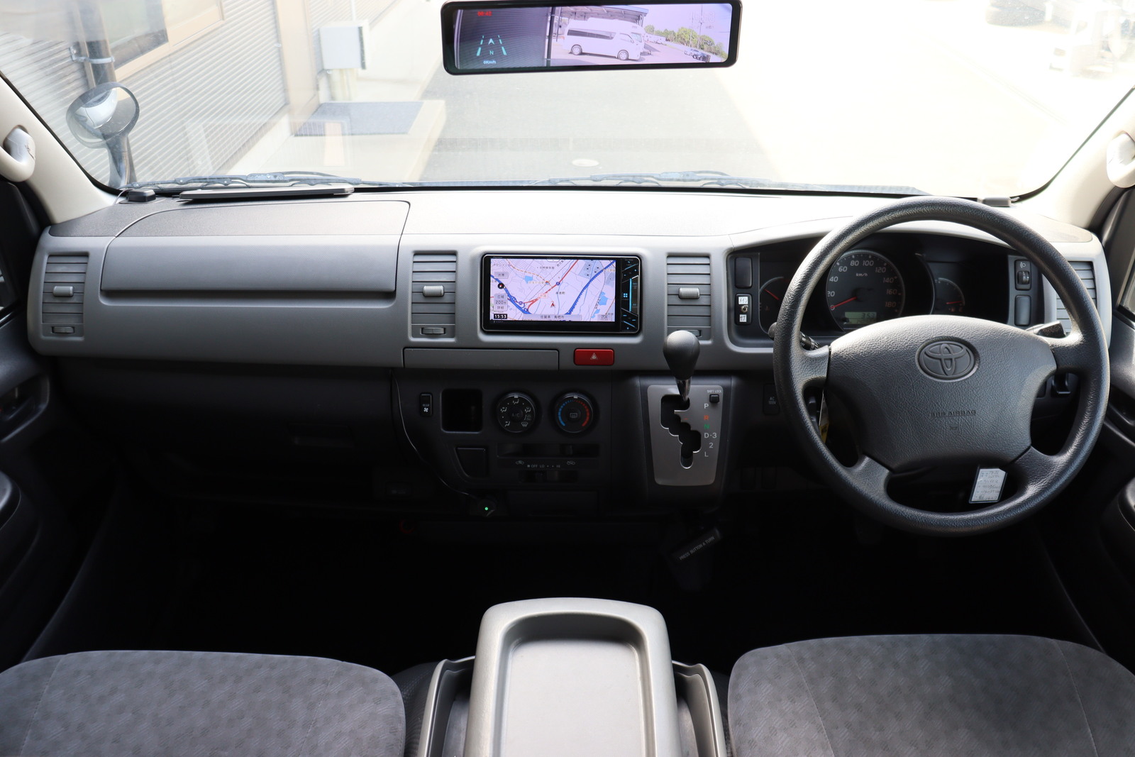 キャンピングカーバンコン