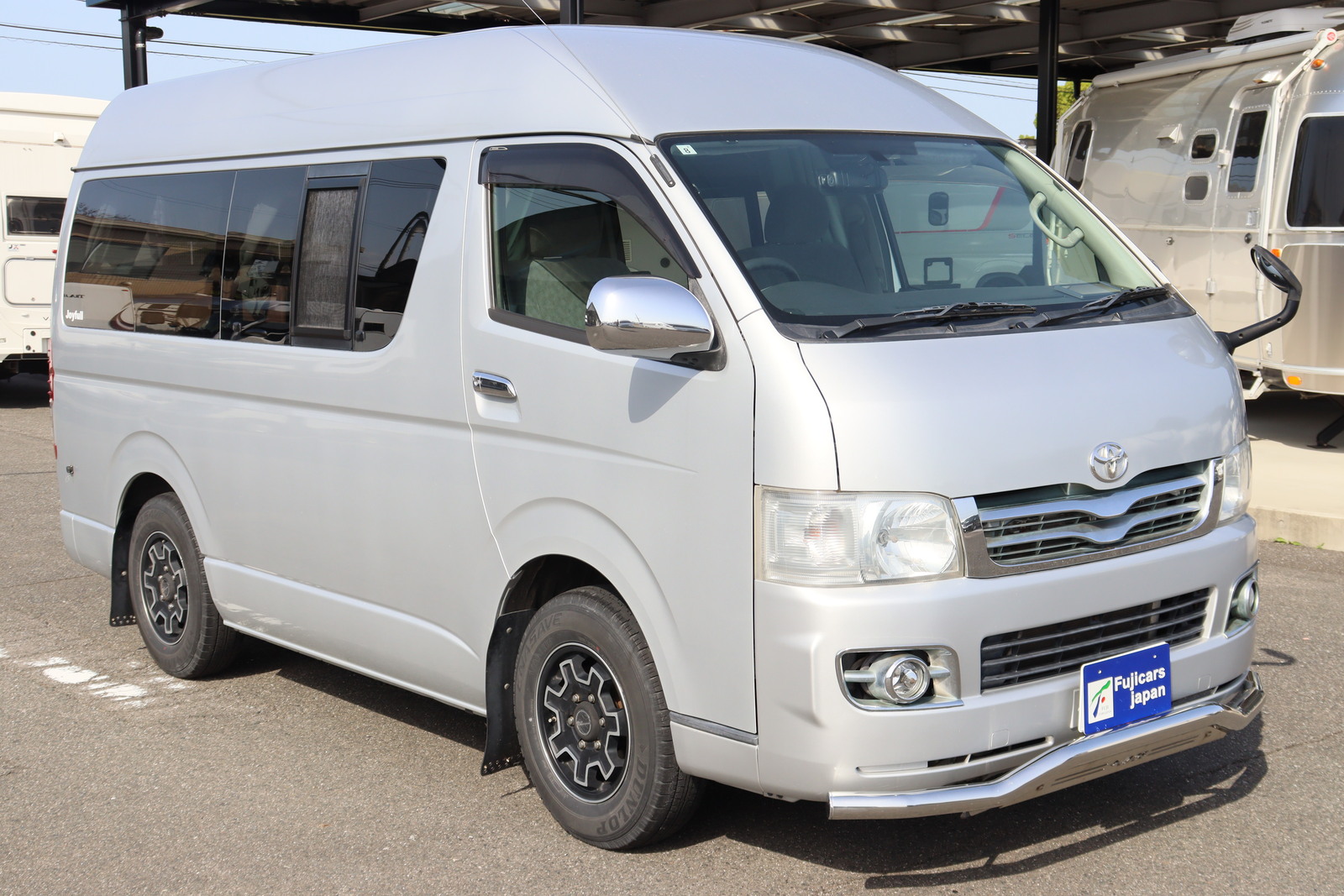 キャンピングカーバンコン