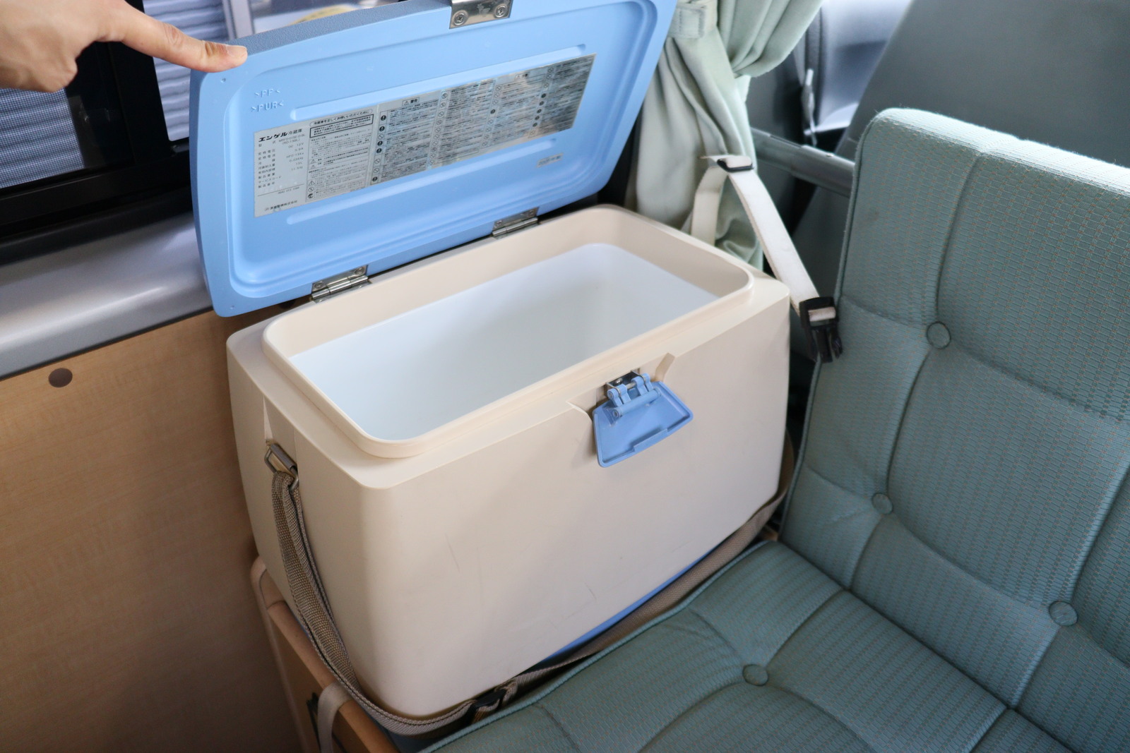 キャンピングカーバンコン