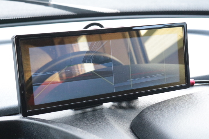 キャンピングカーバスコン