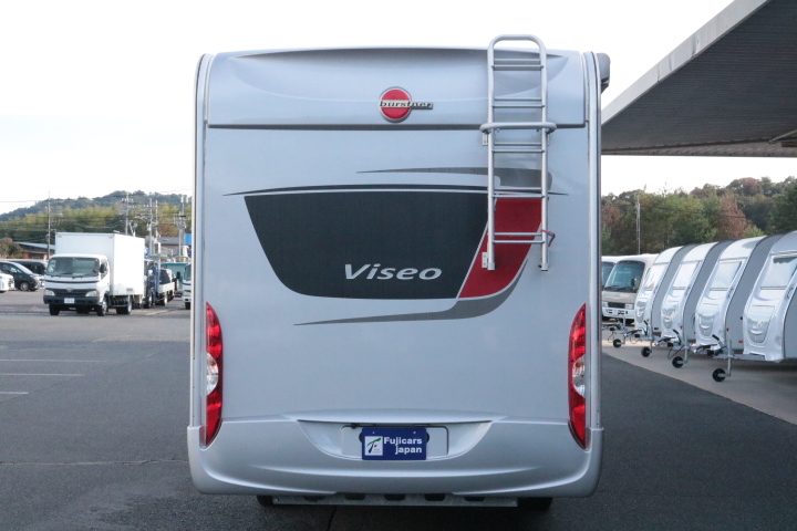 キャンピングカーバスコン