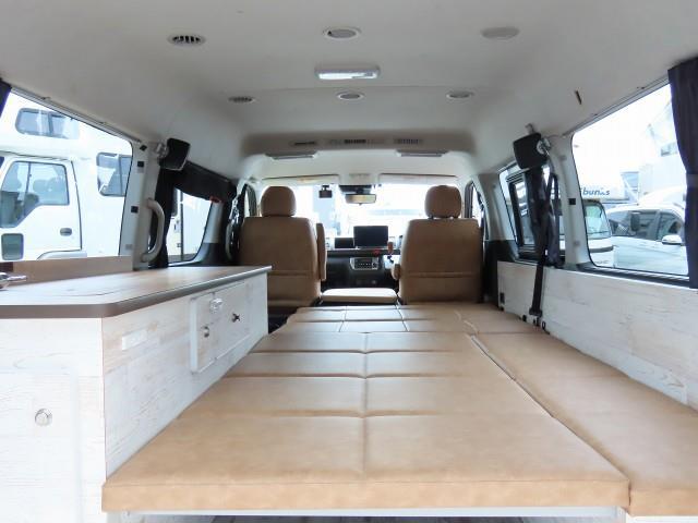 キャンピングカーバンコン